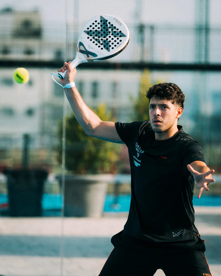 NOX AT10 Genius 12K Alum Xtrem Padelschläger 26