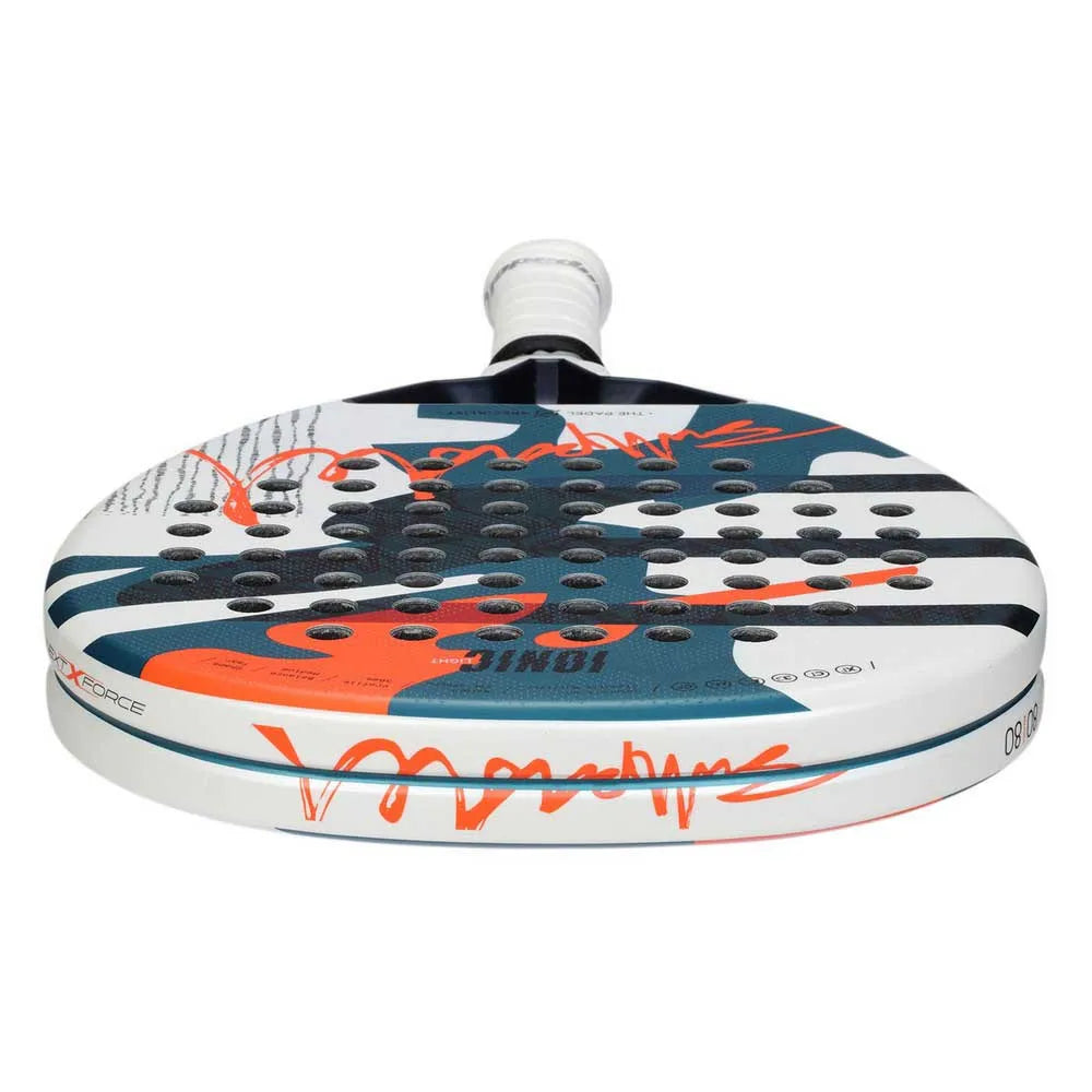 Bullpadel IONIC Light 24 padel racket