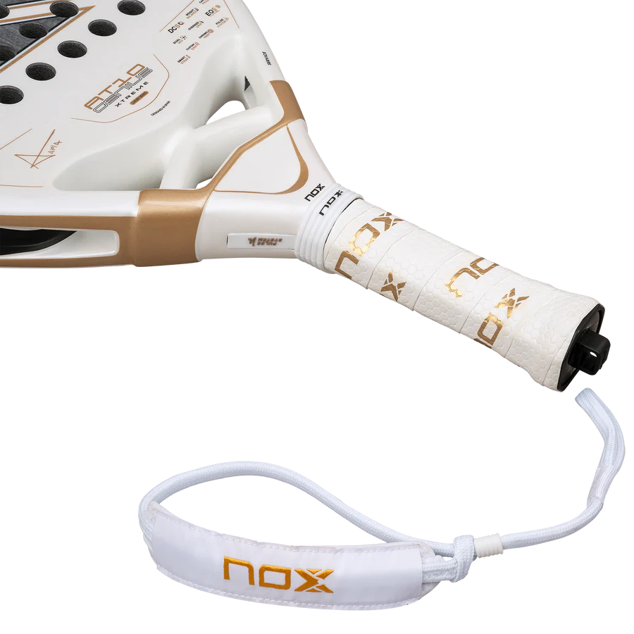 NOX AT10 Genius 12K Alum Xtrem Padelschläger 26
