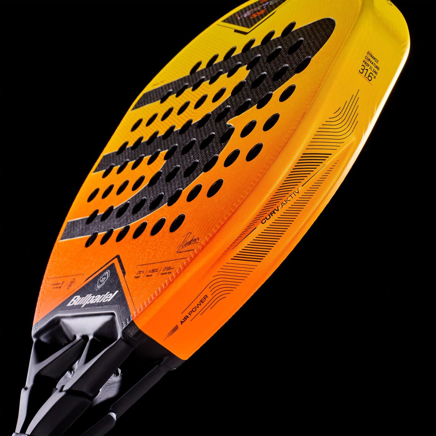 Bullpadel Vertex 05 Geo 2027 – Griffdetail