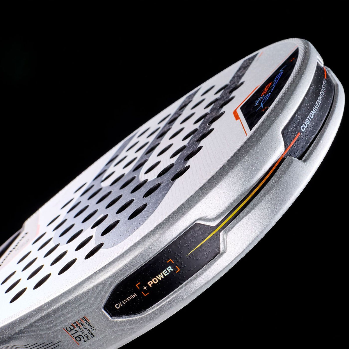 Bullpadel Vertex 05 Hybrid 2027 – Griffdetail
