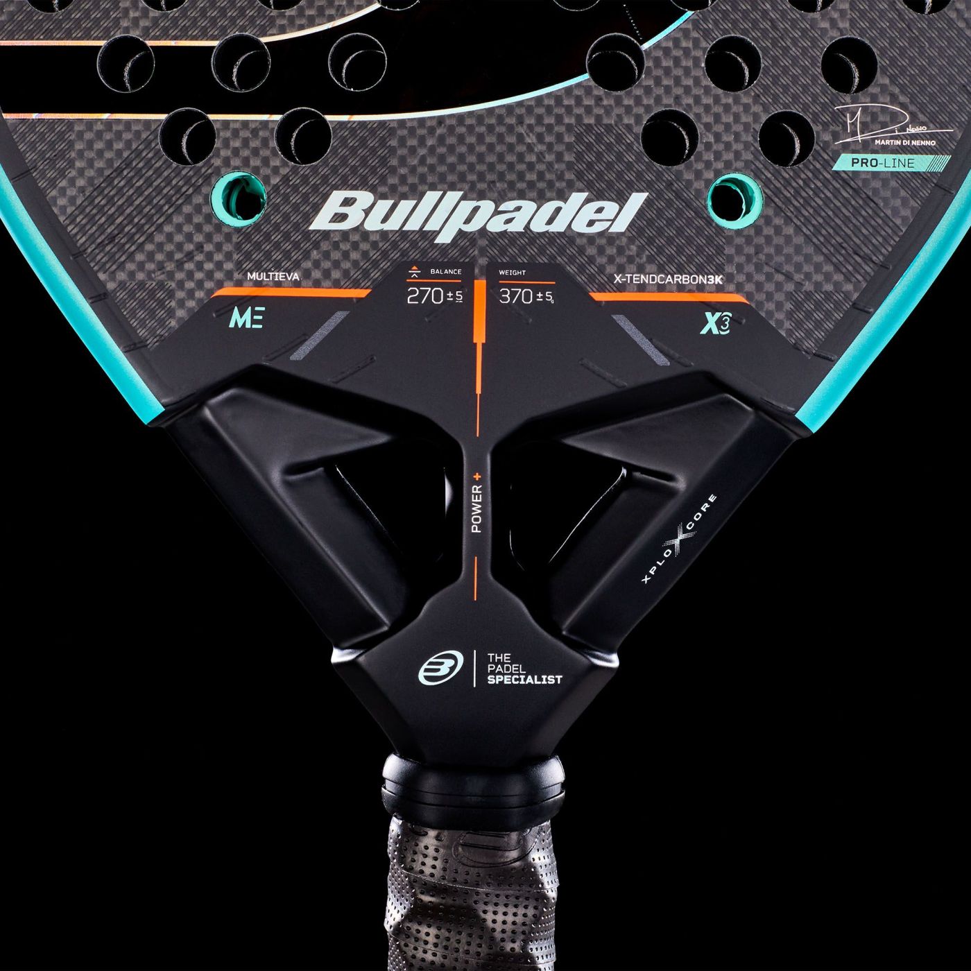 Bullpadel XPLO 2027 Padelschläger – im Einsatz